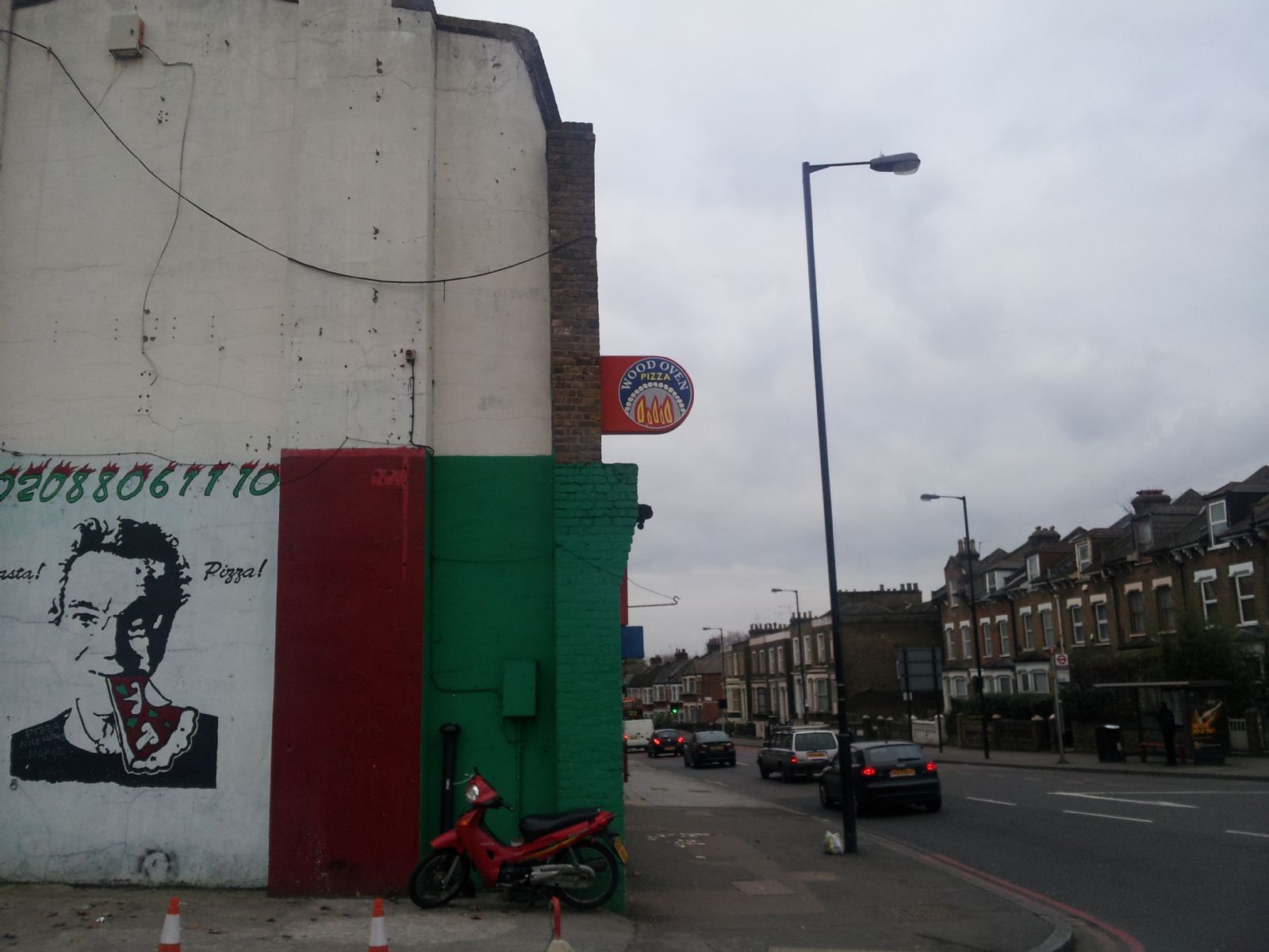 Clapton E5, London